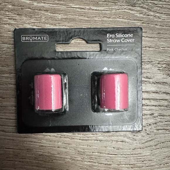 Brumate Pink Checkered Era 30oz (Limited Edition) w/Magnetic Straw Cover - Picture 7 of 8